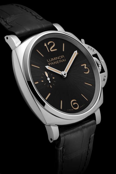 Panerai PAM676 Luminor Due 42mm Stainless Steel